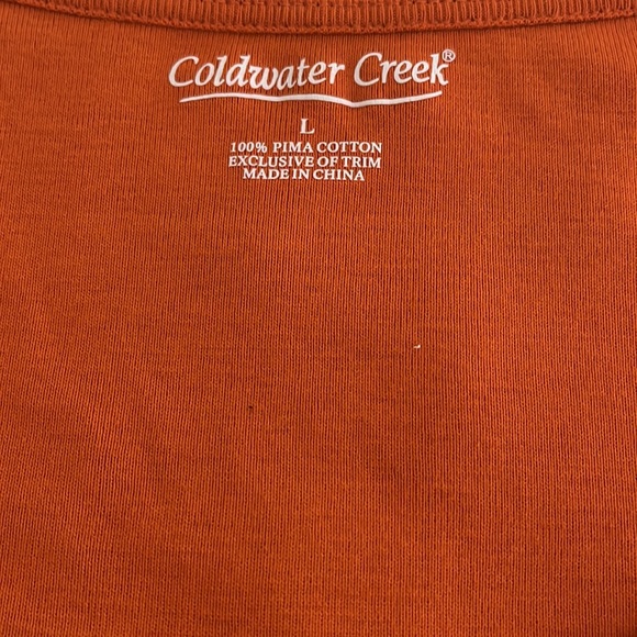 Lace trimmed hem on Burnt orange tank - Picture 5 of 6